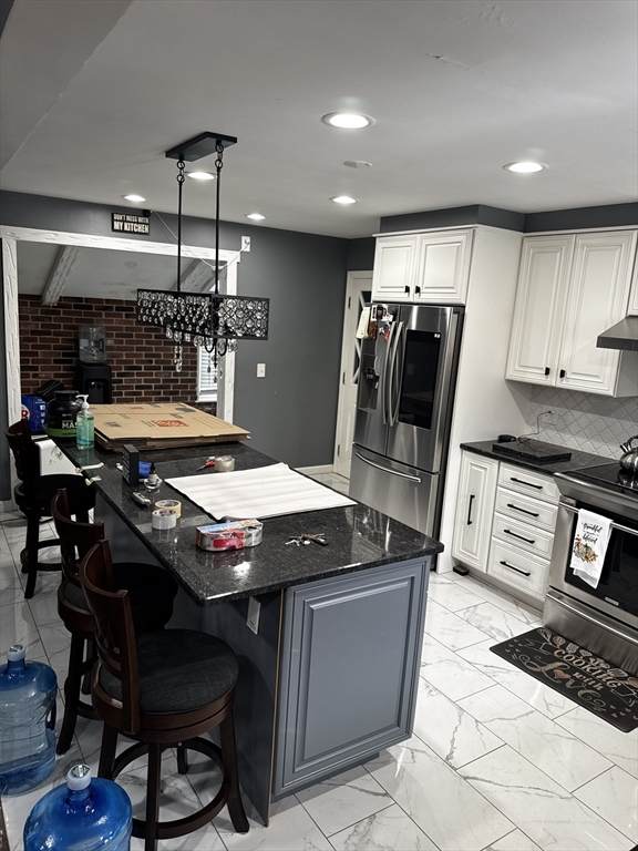 11 Maple St - Photo 1