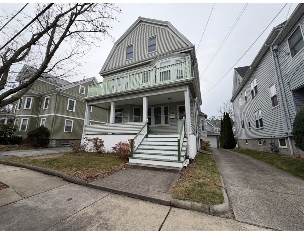 25 Hawthorne - Photo 1