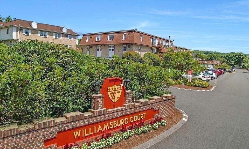 18 Williamsburg Ct - Photo 1