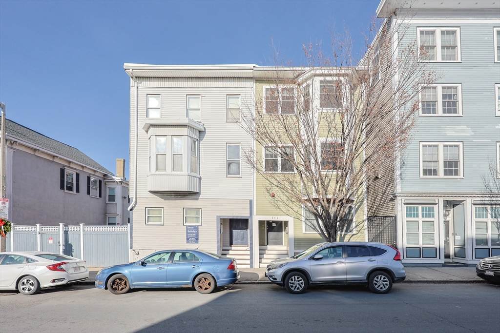 375 Dorchester St. - Photo 1