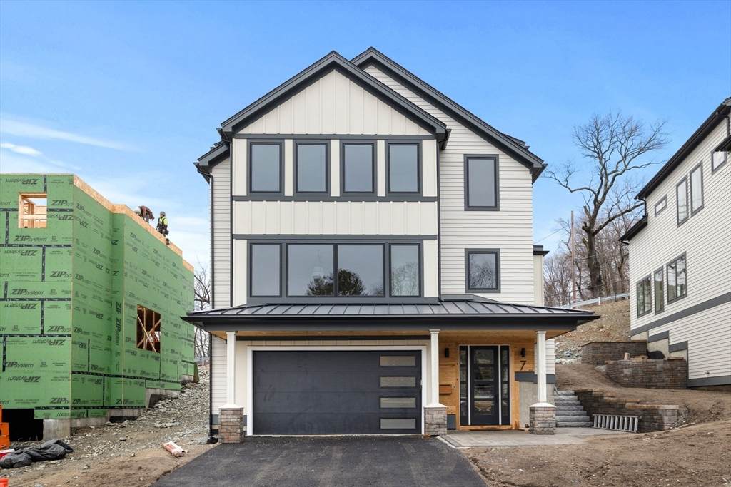 545 Winthrop St. - Photo 1