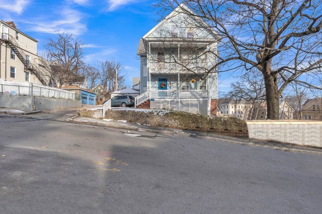 31 Ripley St - Photo 1