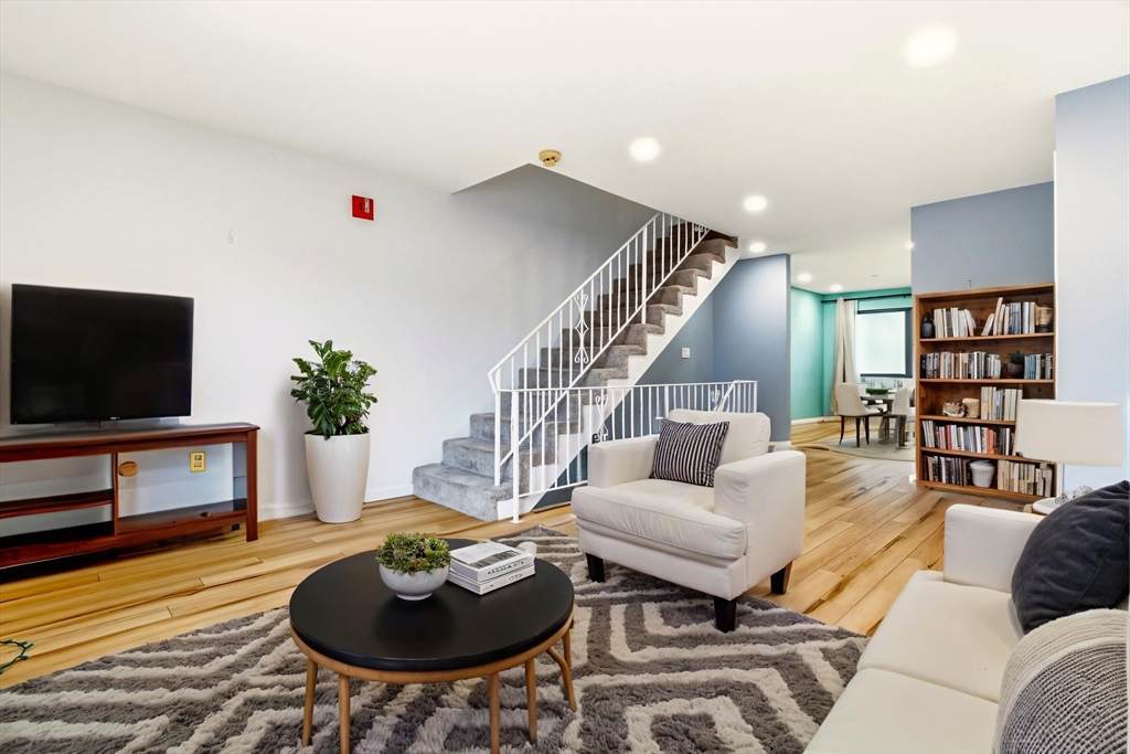 46 Crestview Dr - Photo 1