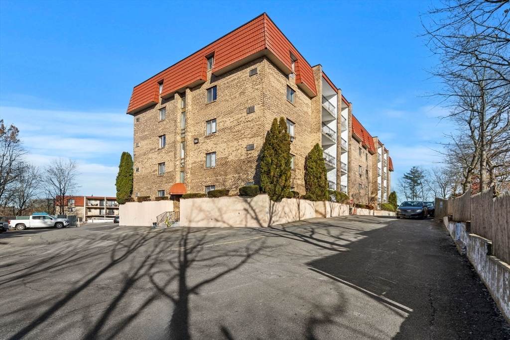159 Franklin - Photo 1