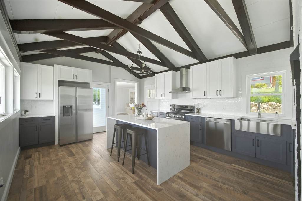 106 Rocky Hill - Photo 1