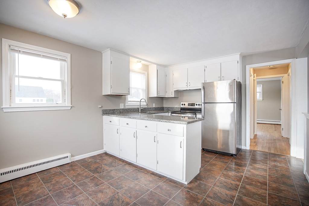 27 Campbell Dr - Photo 1