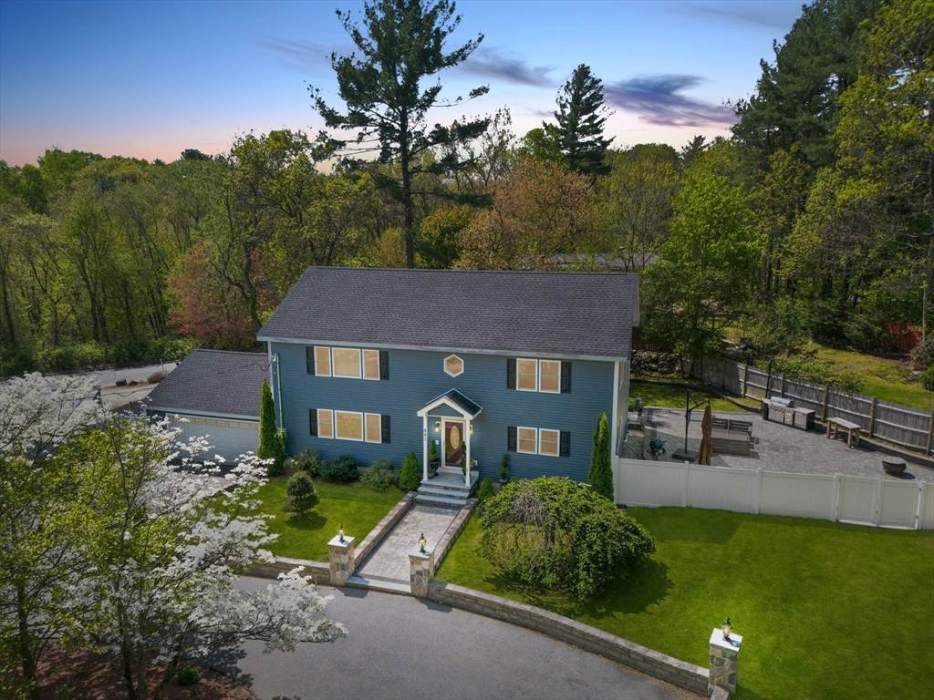 851 Forest St - Photo 1