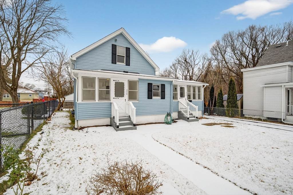 220 Francis Ave - Photo 1