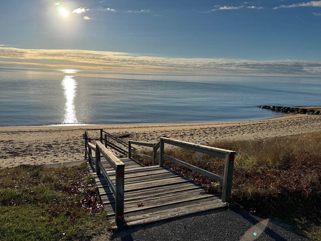 71 Shore Drive - Photo 1