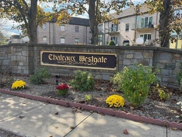 113 Oak Lane - Photo 1