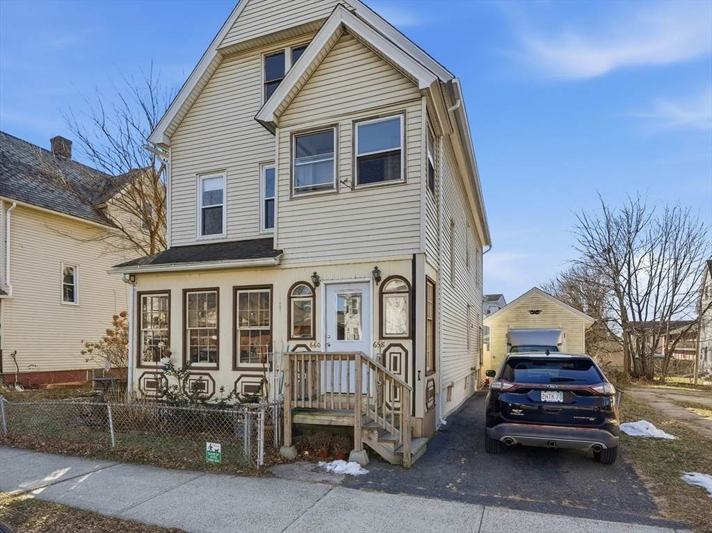 658 Main Street - Photo 1