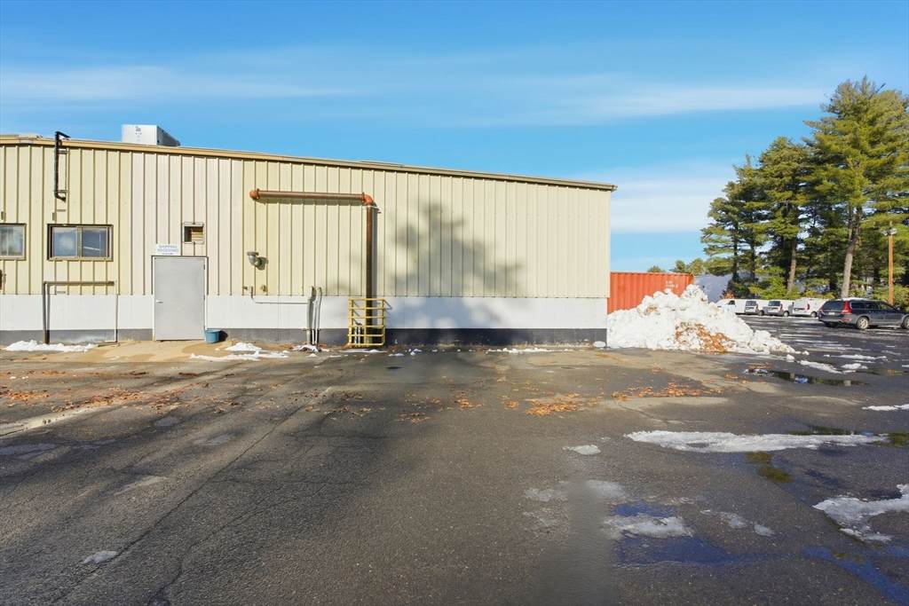 109 Apremont Way - Photo 1