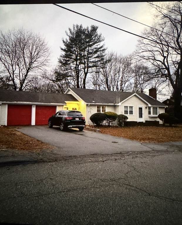 120 Roberts Ave - Photo 1