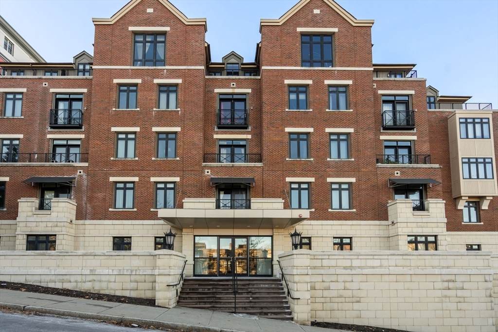 1501 Commonwealth - Photo 1