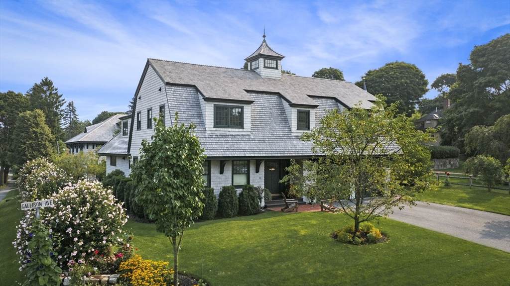 4 Gallison Avenue - Photo 1