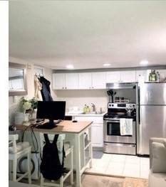 506 E Broadway - Photo 1