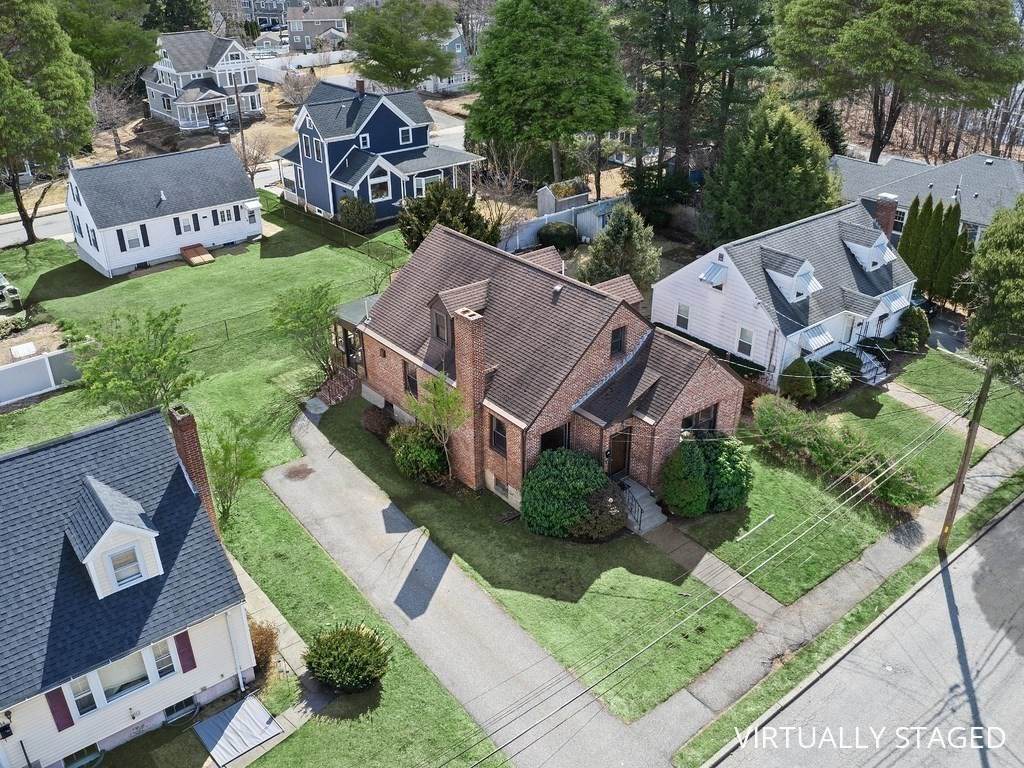 48 Albert Street - Photo 1