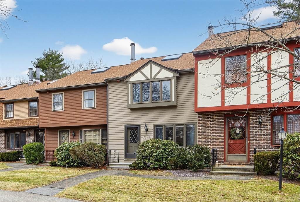 11 Scotty Hollow Dr - Photo 1