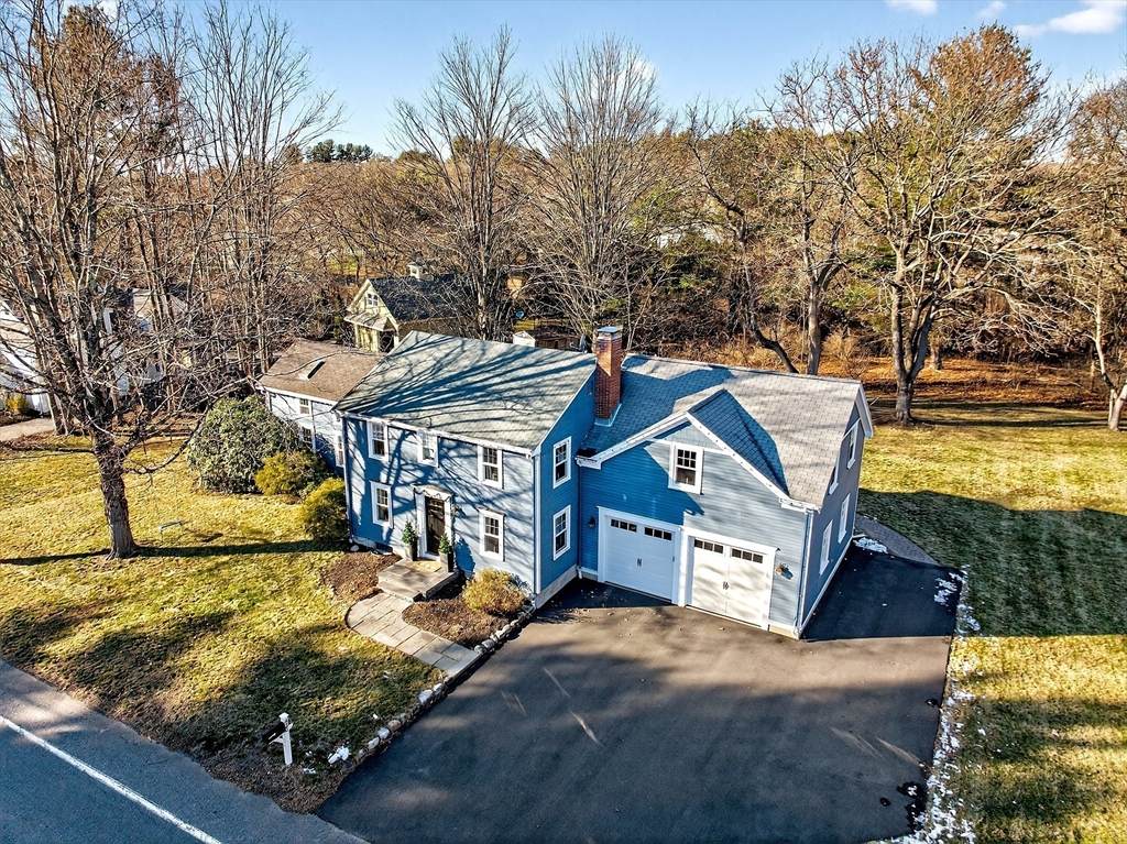 425 Bedford Street - Photo 1