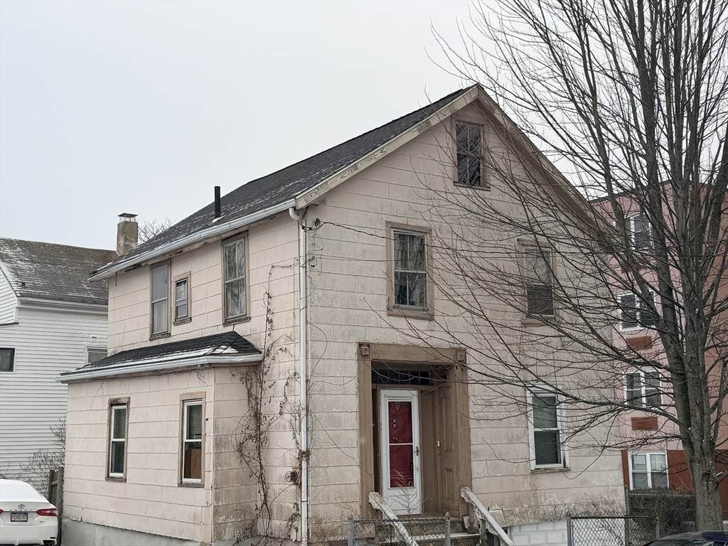 66 Sagamore St - Photo 1