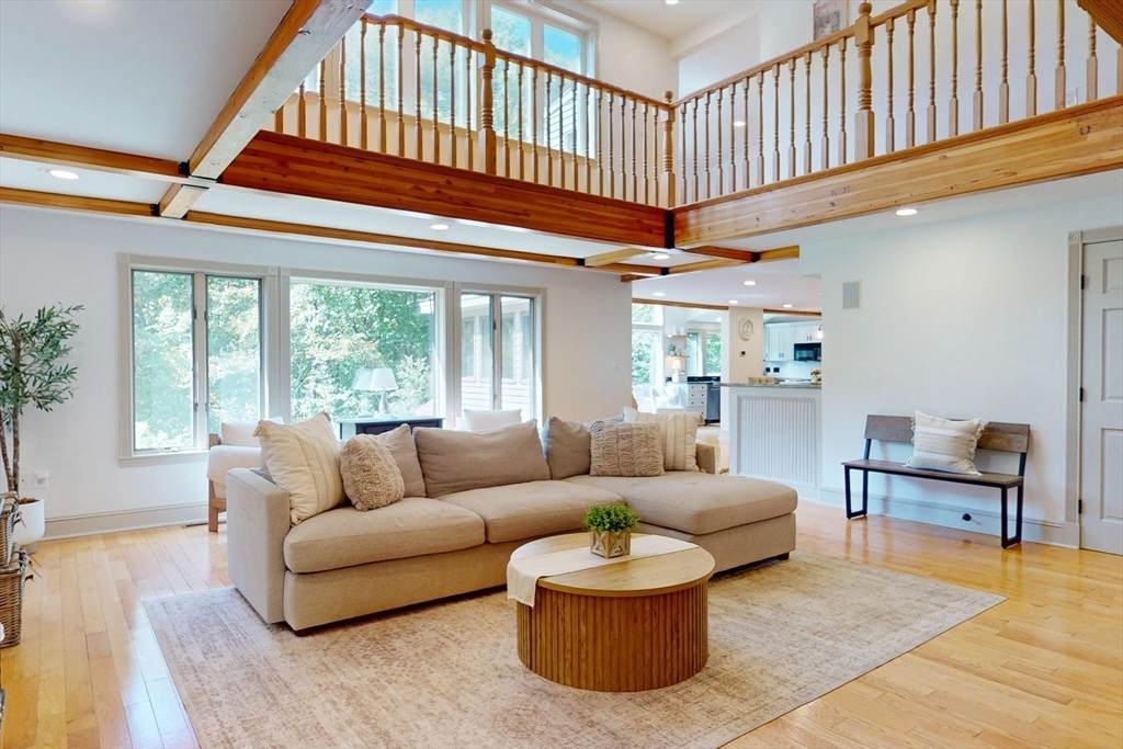 22 Old Cambridge Turnpike - Photo 1