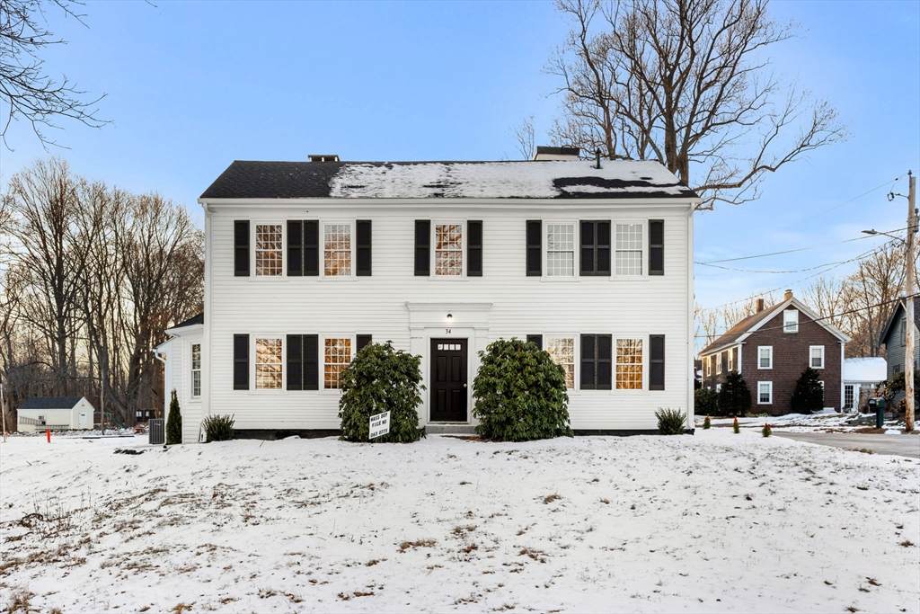 34 Central - Photo 1