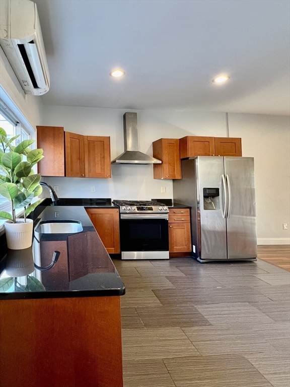 113 Moore St - Photo 1