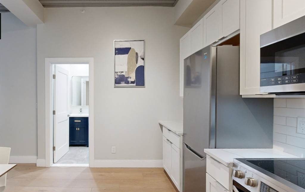 44 Bromfield - Photo 1