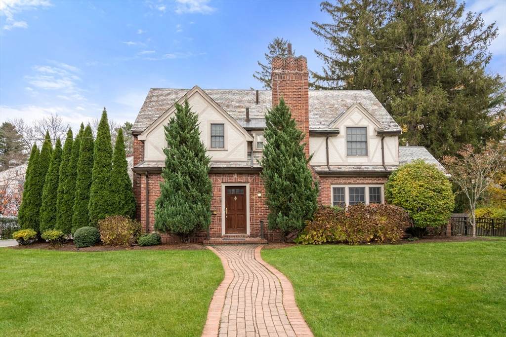 55 Evelyn Rd - Photo 1