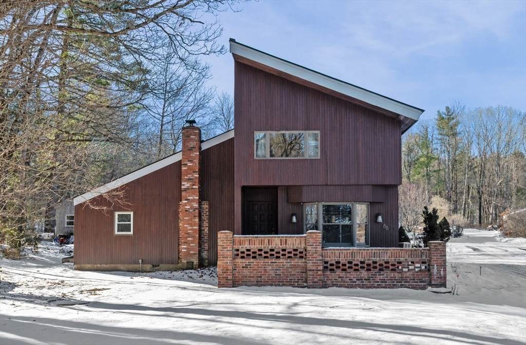 88 Squannacook Rd - Photo 1