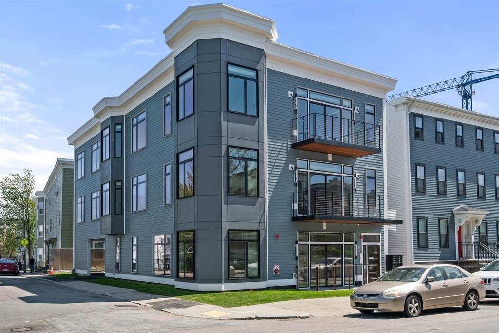 142 Pleasant Street - Photo 1