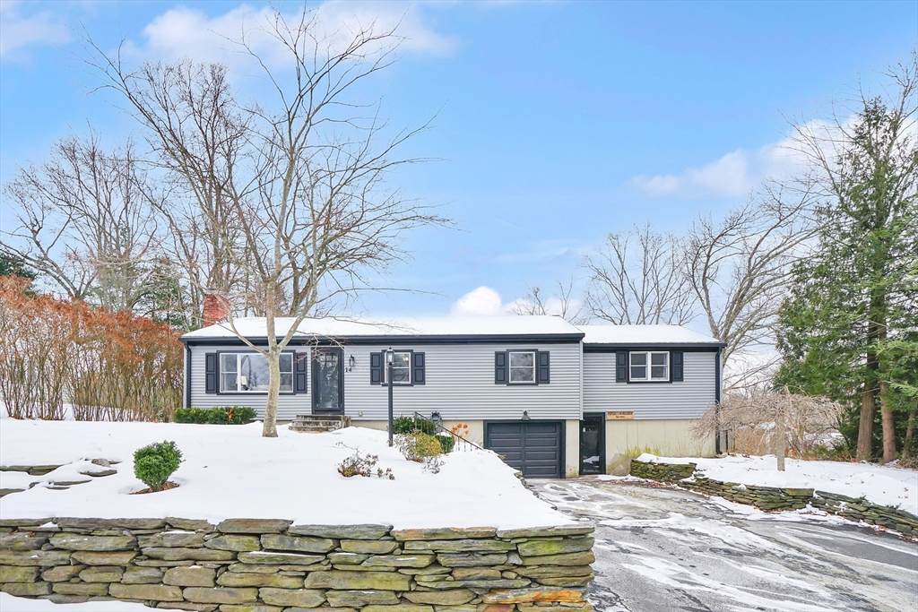 14 Briarcliff Dr - Photo 1