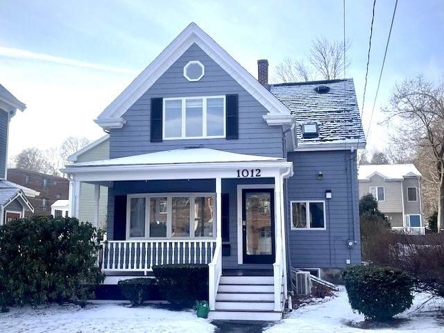 1012 Massachusetts Ave - Photo 1