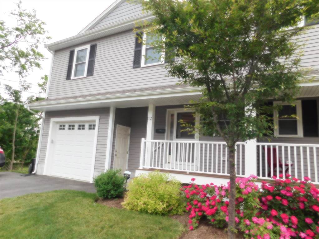 12 Martin St - Photo 1