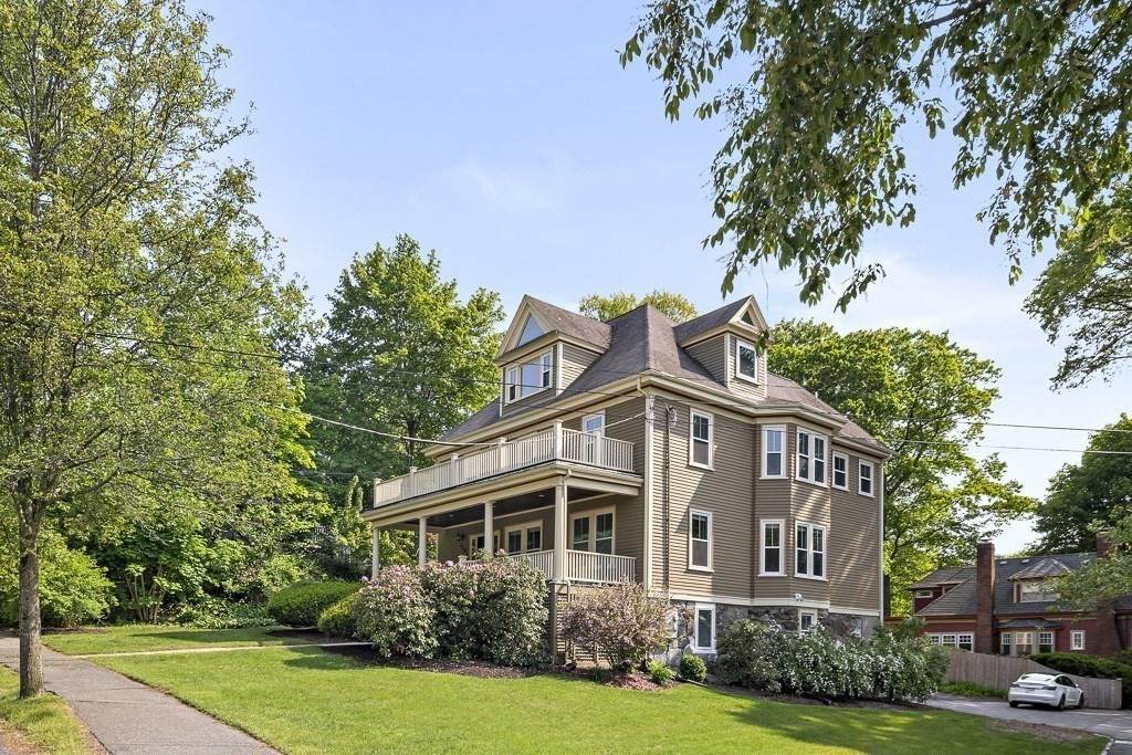 1281 Walnut St - Photo 1