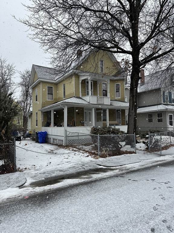 20 Hawthorne St - Photo 1