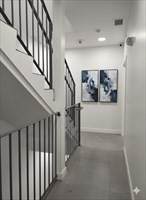 165 Hawthorne Street - Photo 3