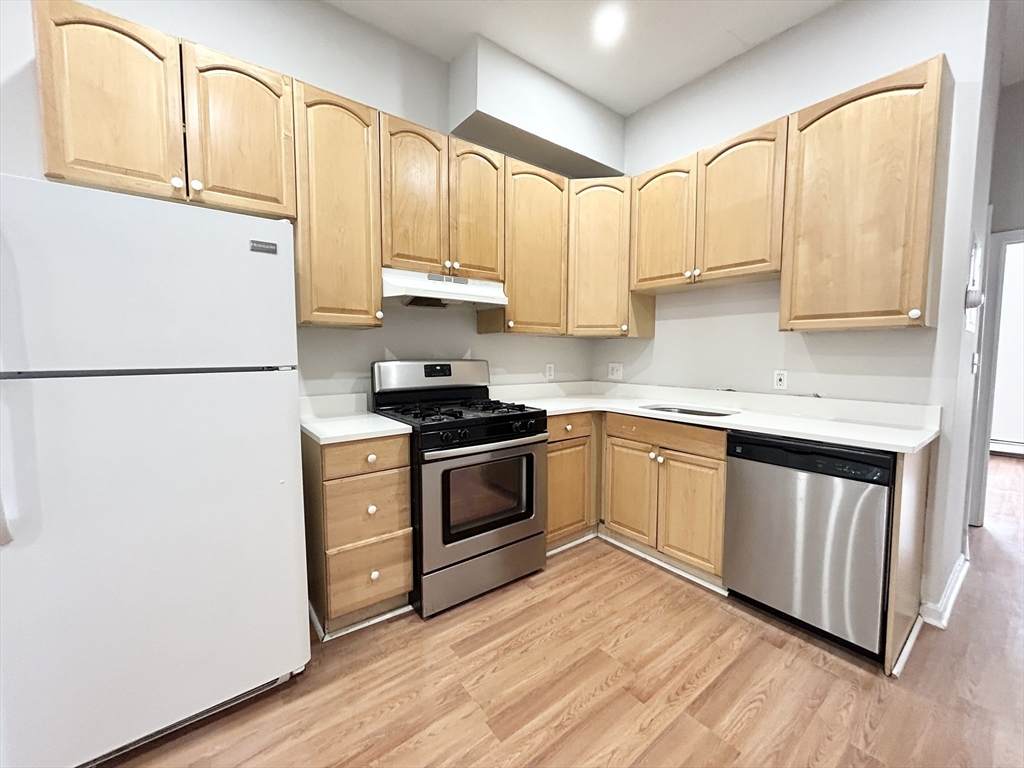 96 Hammond Street - Photo 1