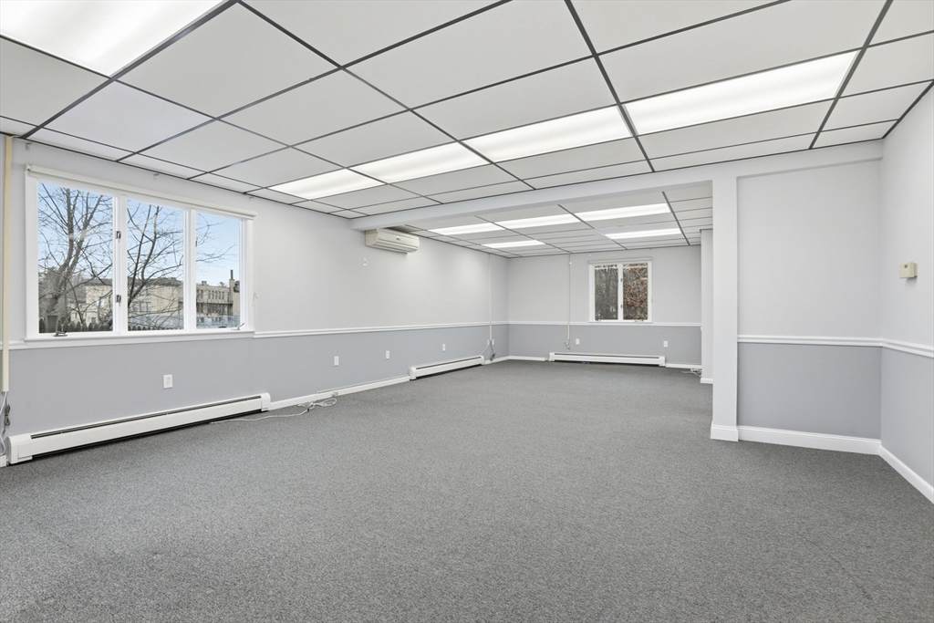 105 Haverhill St - Photo 1
