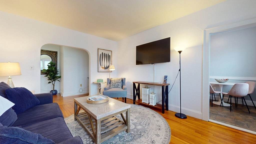 90 Kilsyth Rd - Photo 1