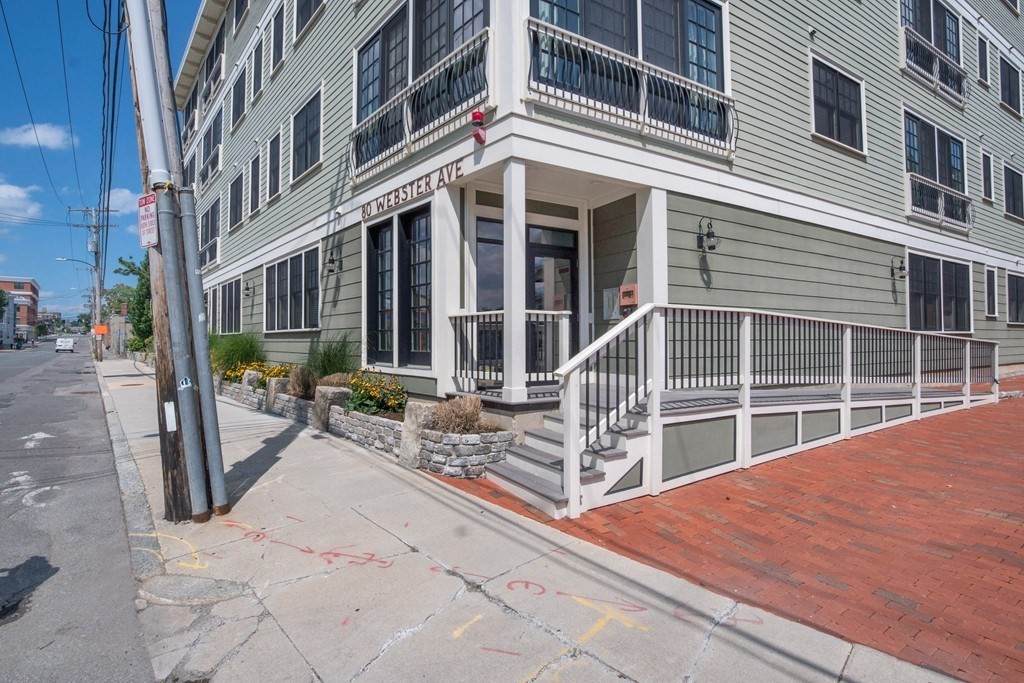 80 Webster Ave. - Photo 1