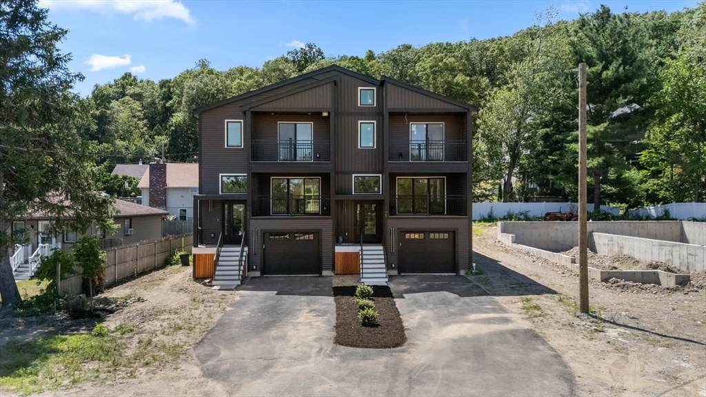 165 N Lake  Ave - Photo 1