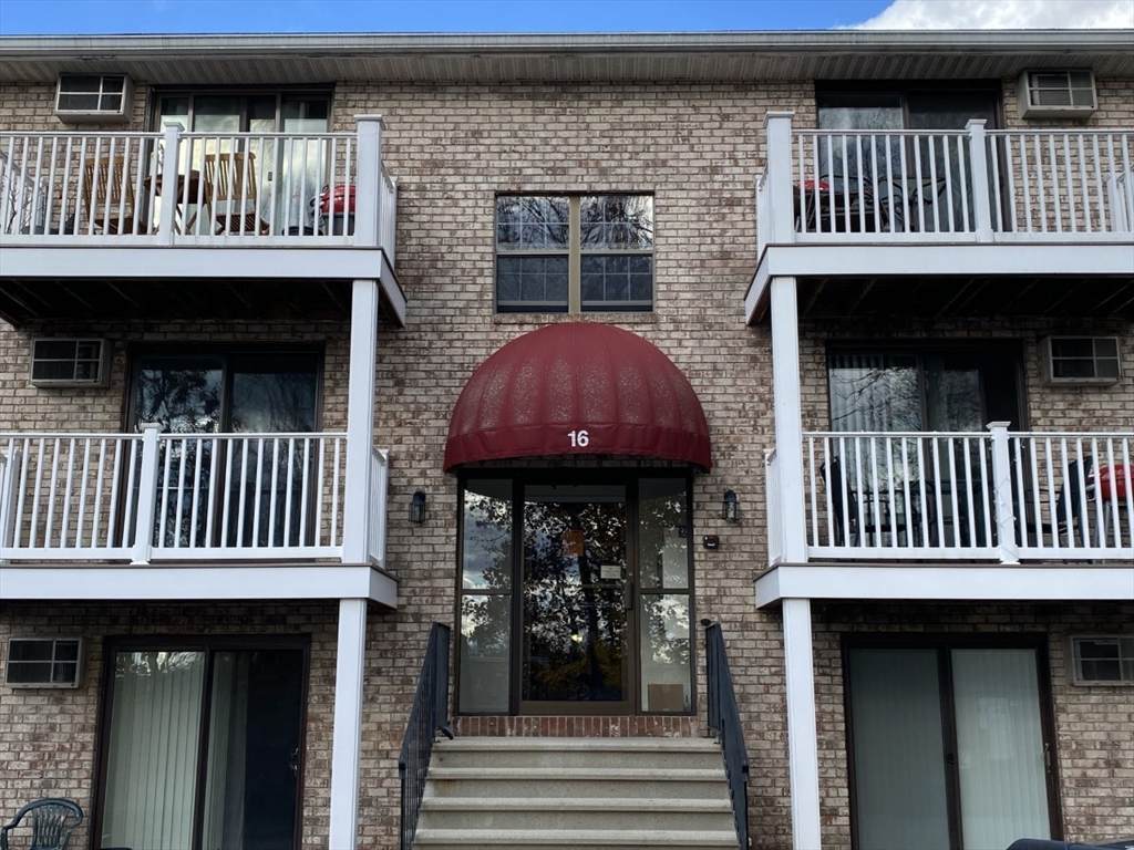 16 Kenmar Drive - Photo 1