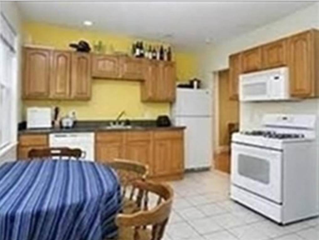 578 Washington - Photo 1