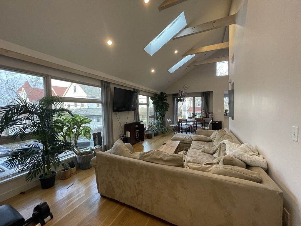 41 Thornton Street - Photo 1