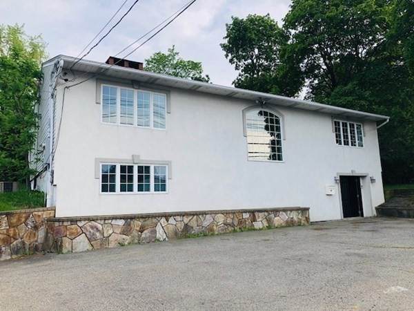 548 Worcester St - Photo 1