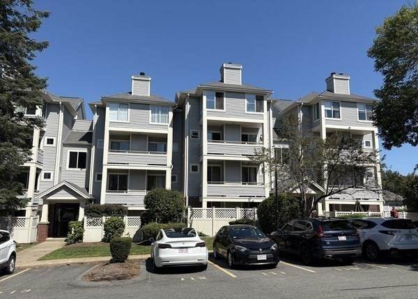 200 Falls Blvd - Photo 1