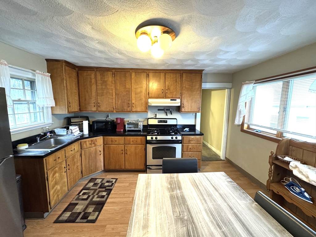 30 Thorpe Street - Photo 1