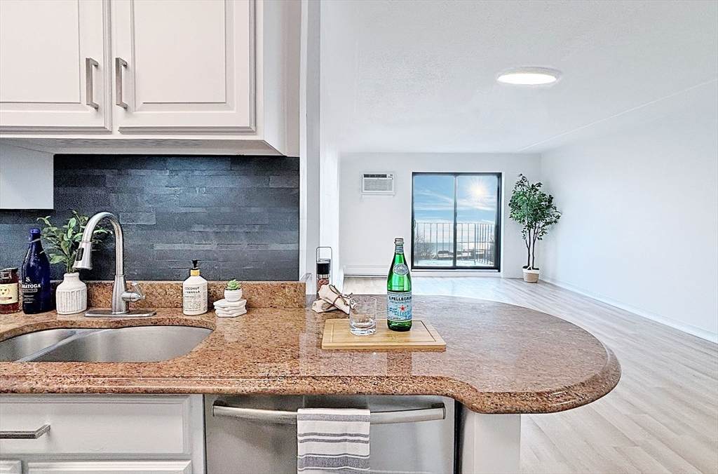 95 Nahant St - Photo 1