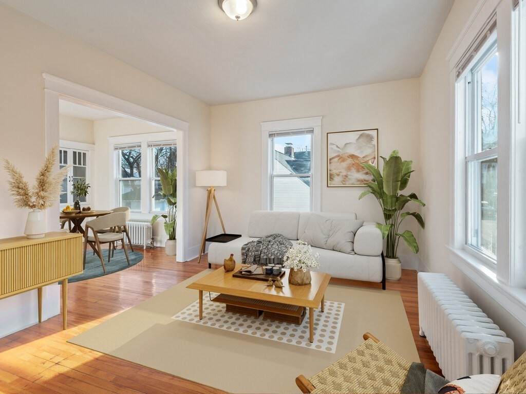 270 Lovell St - Photo 1